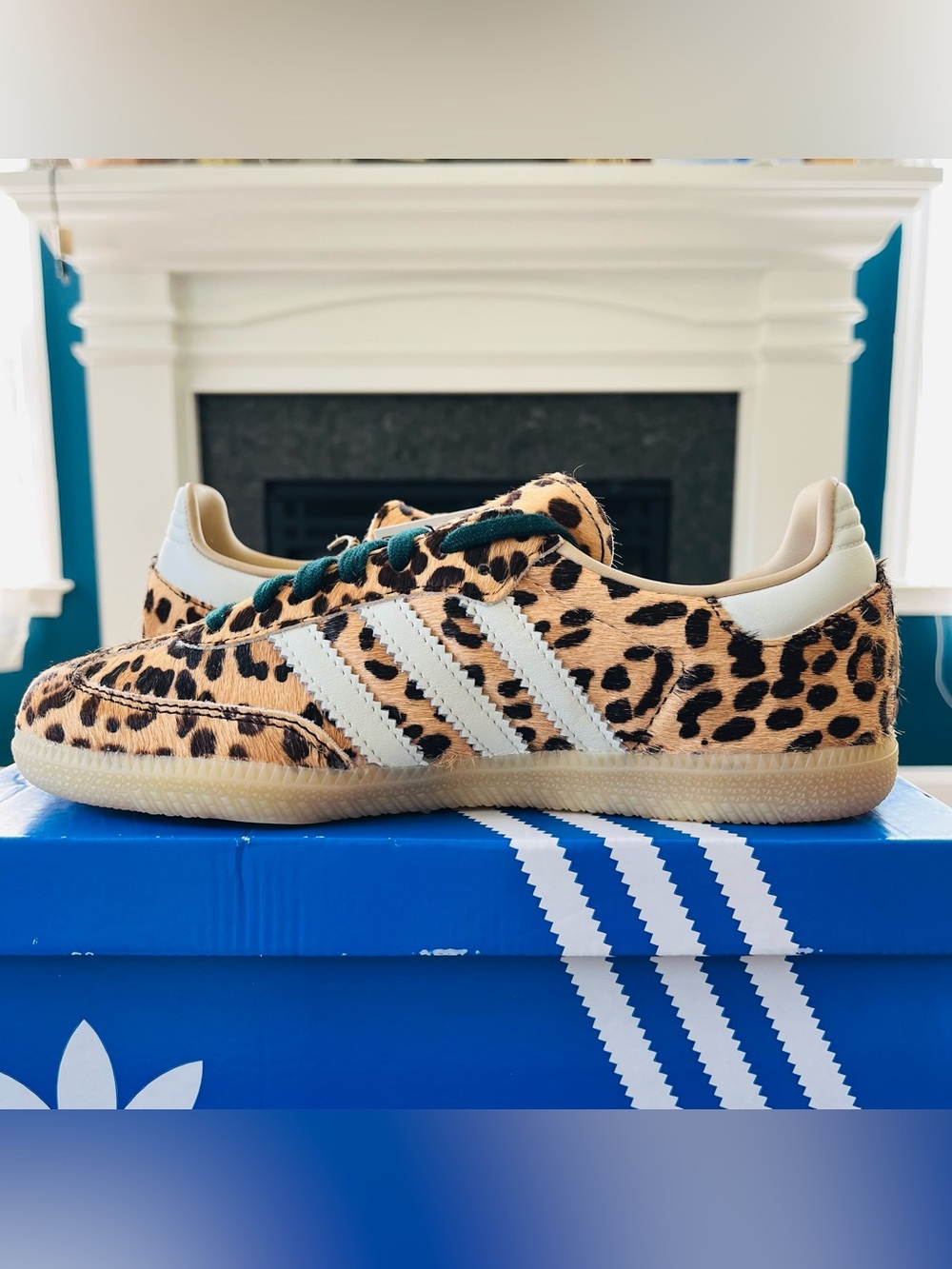 Sz 6 adidas Samba OG Leopard Magic Beige KI6674 Women's Sneakers New - Picture 2 of 8